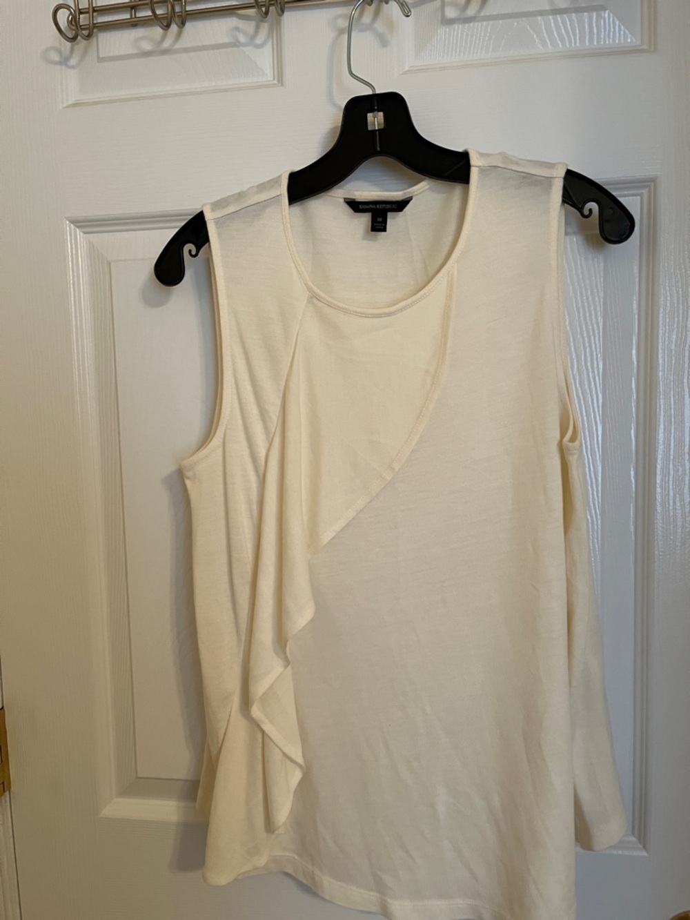 Banana Republic Cream Ruffle-Front Sleeveless Top